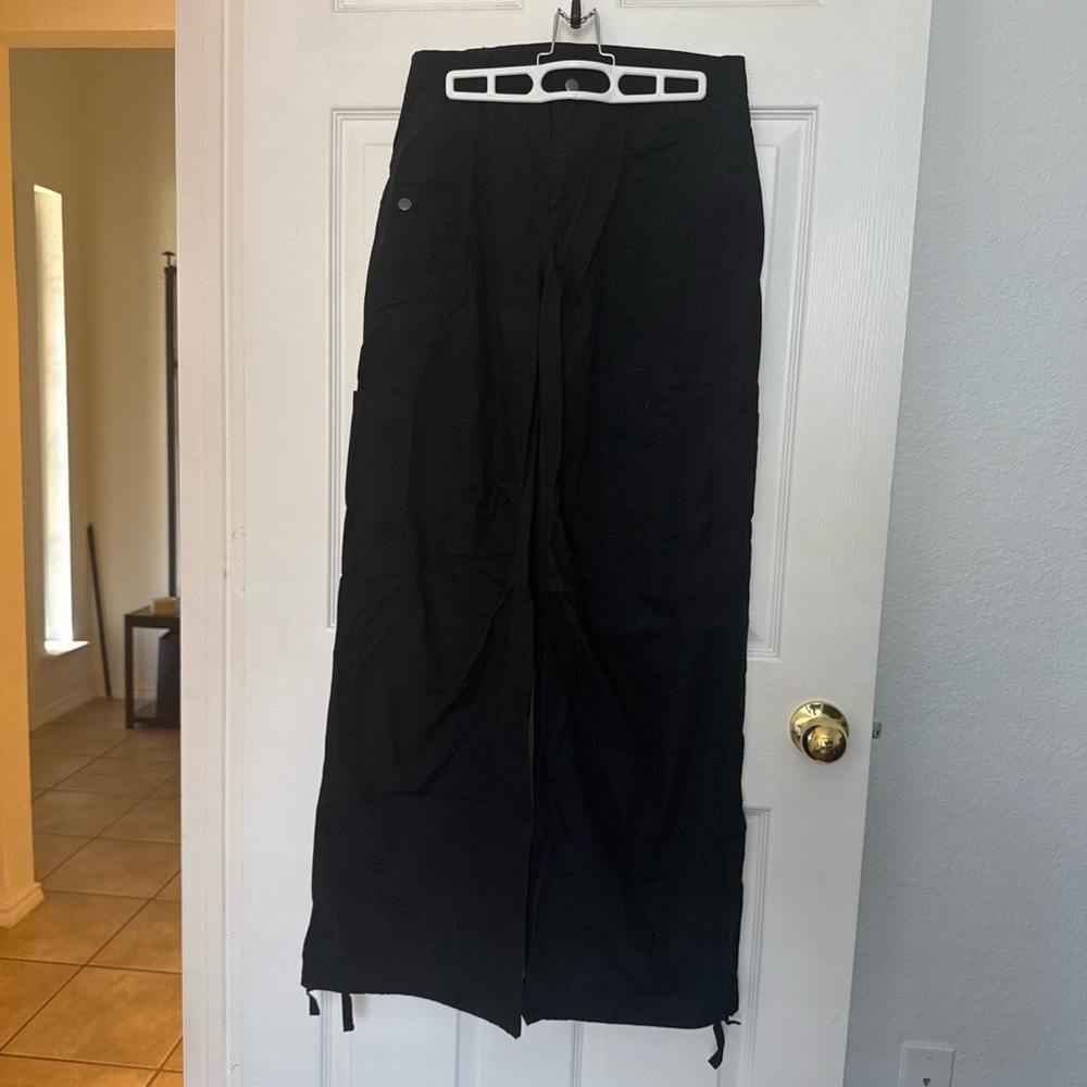 Wild Fable Women's Black Cargo Pants